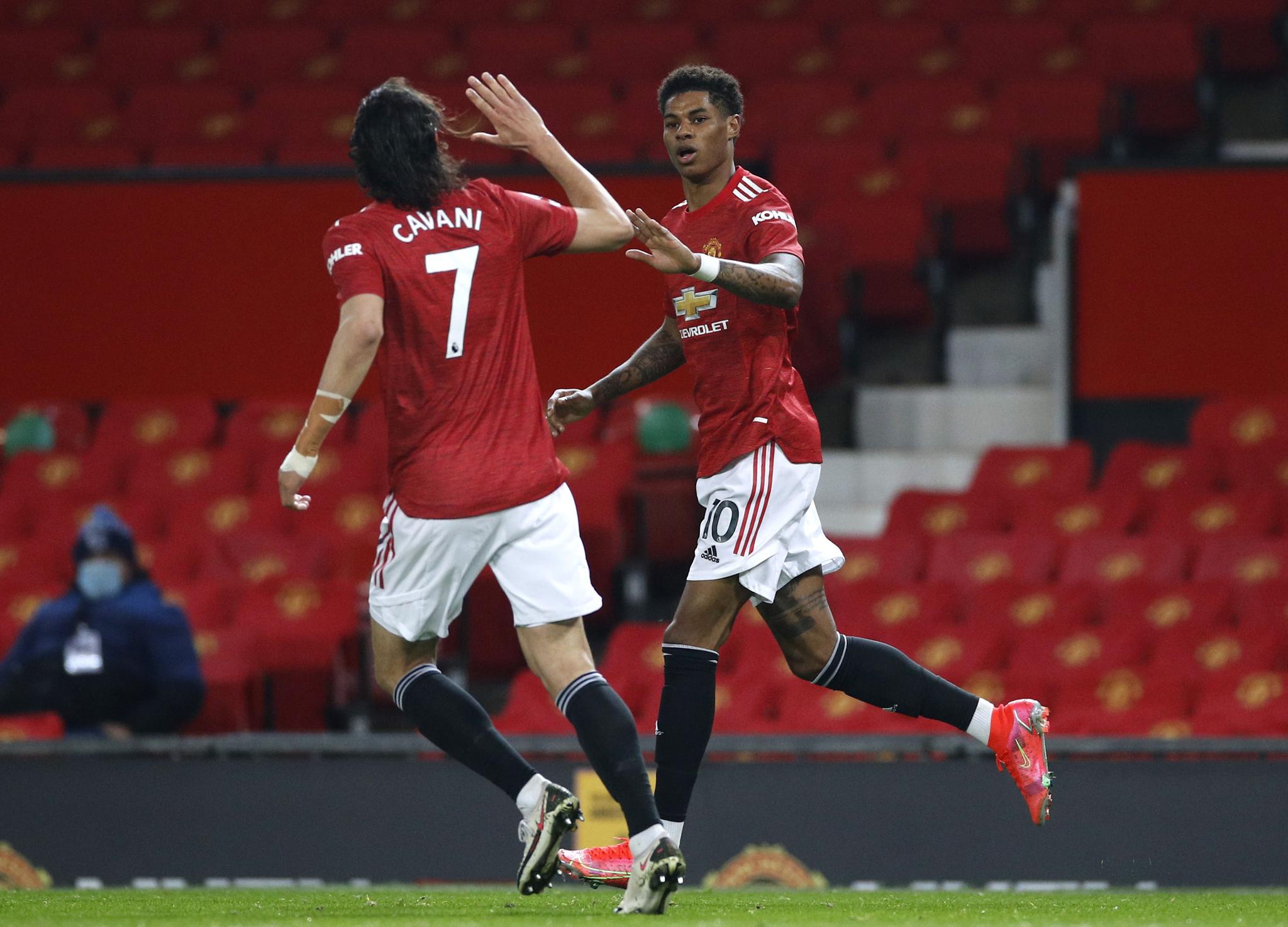 他以犀利的 他以犀利的